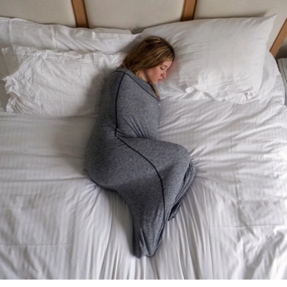 Hug sleep pod - size large